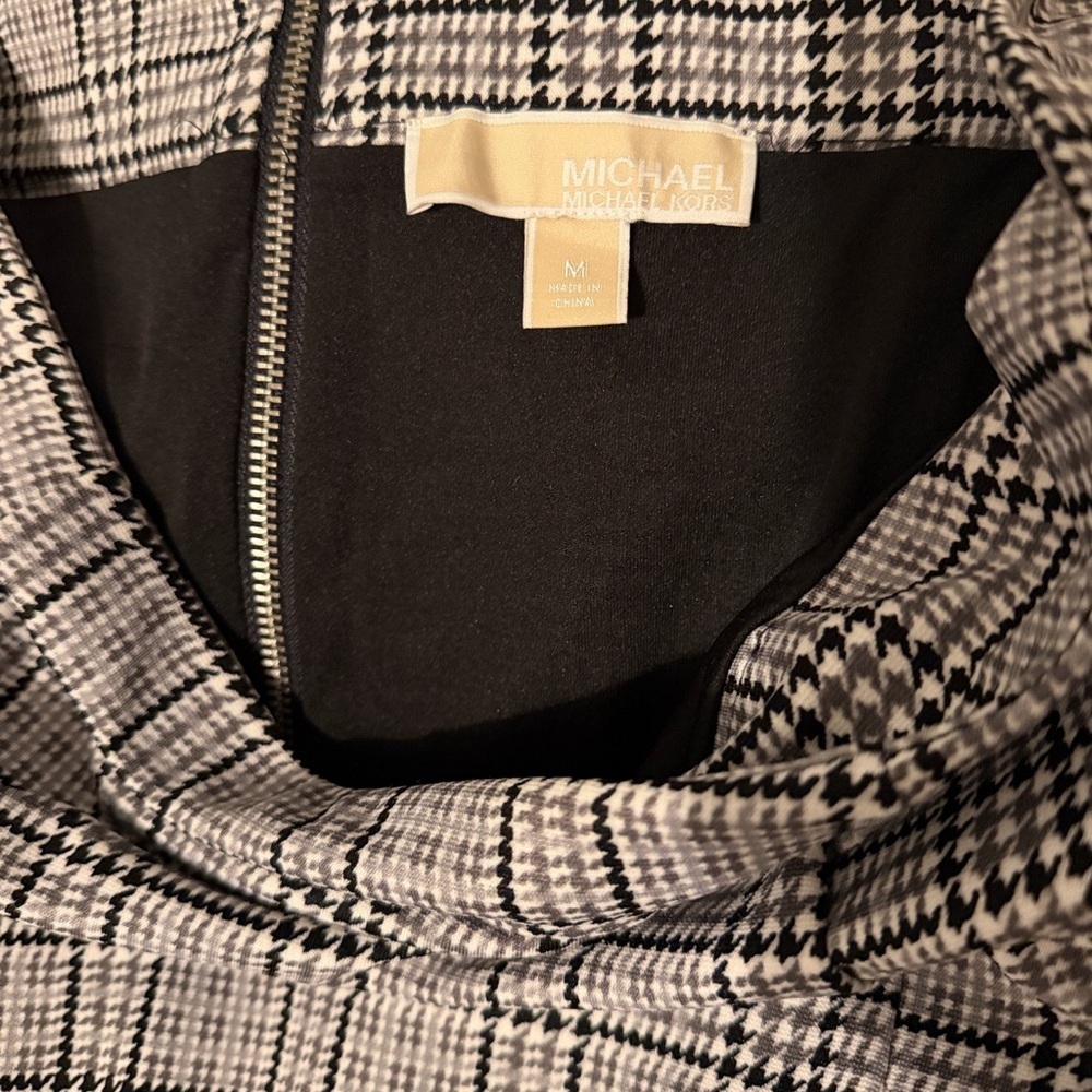 MICHAEL Michael Kors Black and Gray Plaid Pencil Skirt - Picture 2 of 10